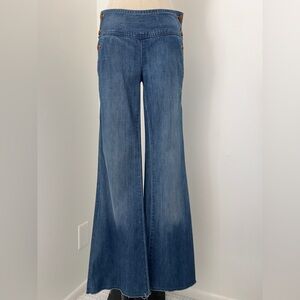 Anlo High-Waist Wide Leg Flare Jeans in Medium Blue